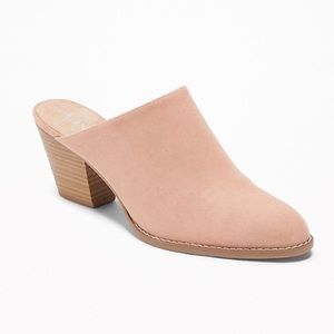 Old Navy Mules, Faux Suede (Blush/Nude) Size:8